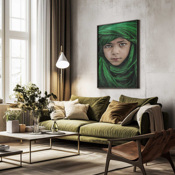 Tablou înramat „Green Boy” de Saeed Dhahi