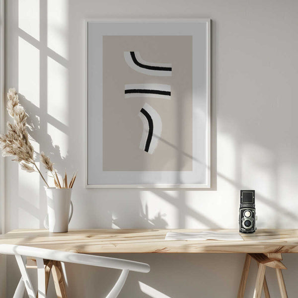 Tablou înramat „Minimalist Black and White Curved Lines” de uplusmestudio