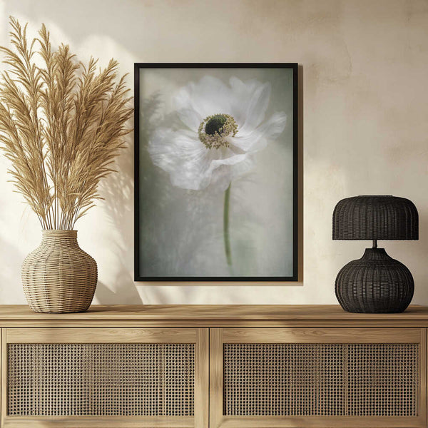 Tablou înramat „Single White” de Jacky Parker