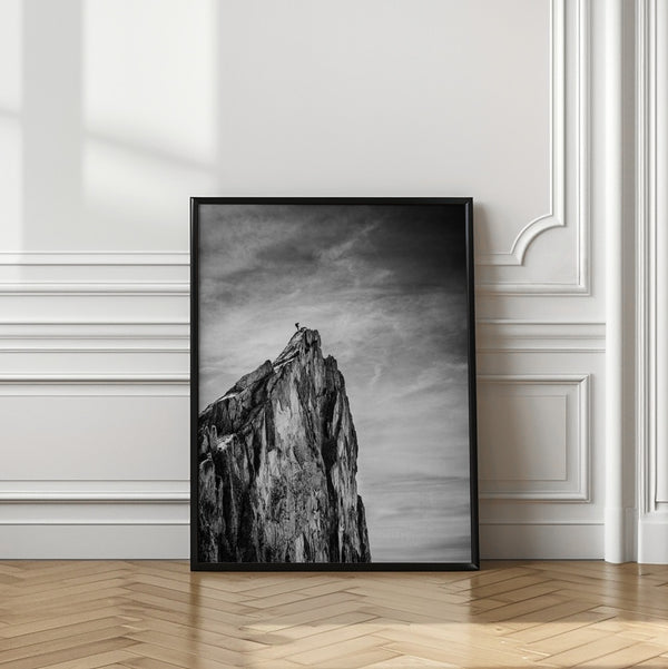 Tablou înramat „Balancing between Earth and Sky” de Thomas Vuillaume