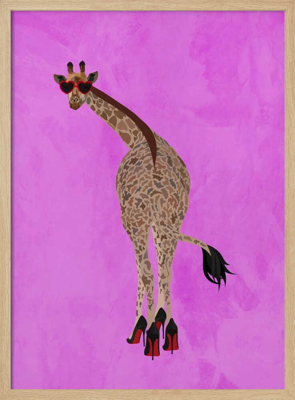 Tablou înramat „Quirky Giraffe wearing shoes” de Sarah Manovski
