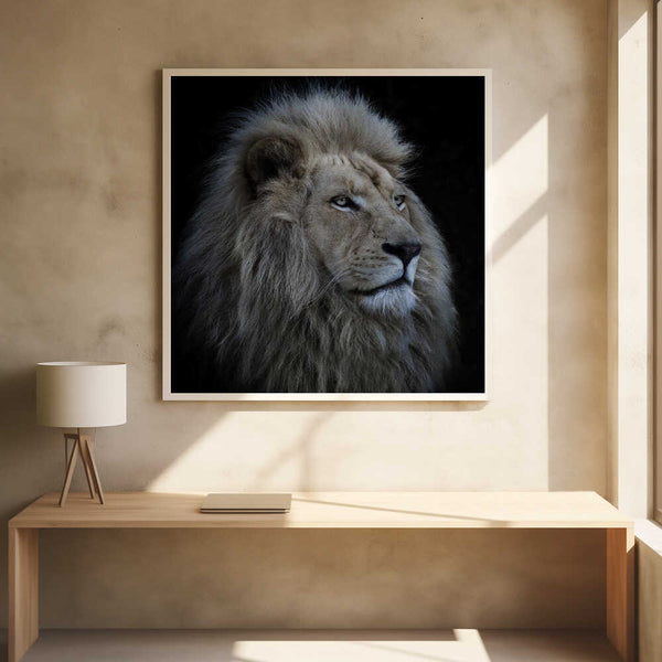 Tablou înramat „Proud Lion” de Louise Wolbers