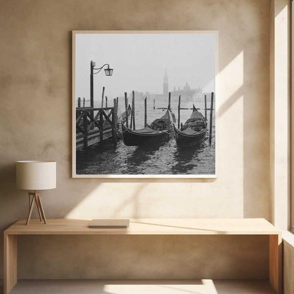 Tablou înramat „Morning in Venice” de YuppiDu