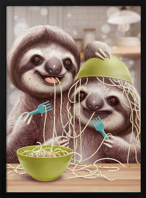 Tablou înramat „YOUNG SLOTH EATING SPAGETTI” de Adam Lawless