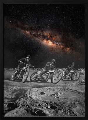 Tablou înramat „Motorcyclists Racing” de Dominik Przerwa