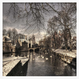 Tablou înramat „Bruges in Christmas dress” de Yvette Depaepe
