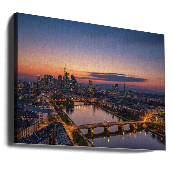 Tablou canvas „Frankfurt Skyline at sunset” de Robin Oelschlegel
