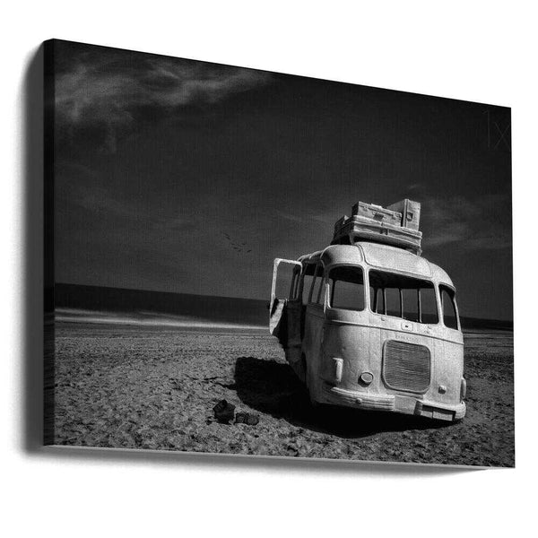 Tablou canvas „Beached Bus” de Yvette Depaepe