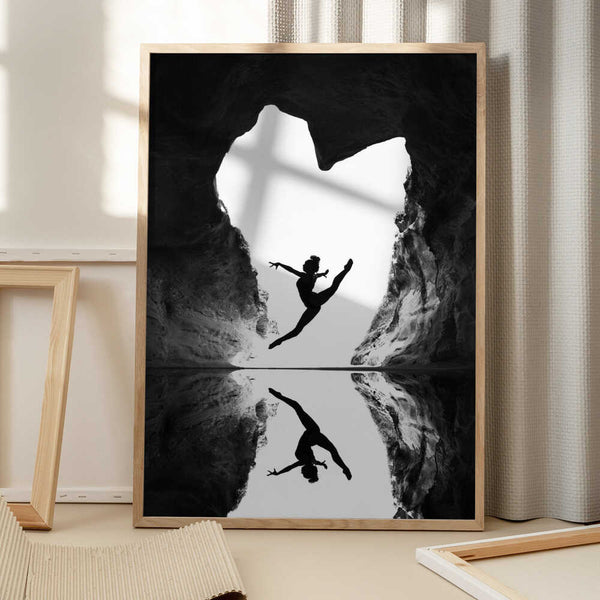 Tablou înramat „A beating heart” de Eyal Amer