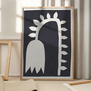 Tablou înramat „Black Tulip #2” de Alisa Galitsyna