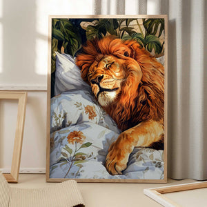 Tablou înramat „Animal Watercolor Art Lion Sleeping” de Justyna Jaszke