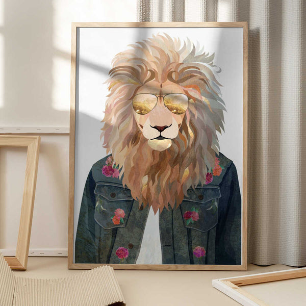 Tablou înramat „Golden fashion lion 3” de Sarah Manovski