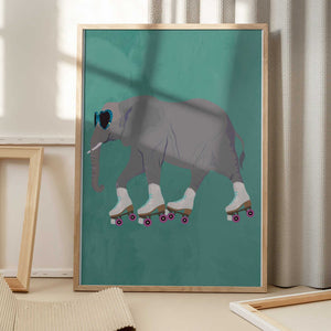 Tablou înramat „Elephant Rollerskating teal” de Sarah Manovski