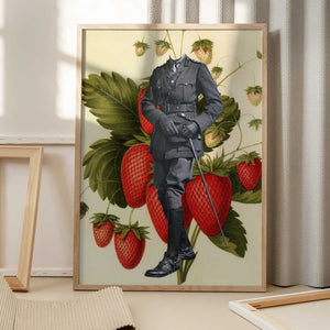 Tablou înramat „Major Strawberry” de Mikhail Siskoff