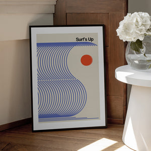 Tablou înramat „Surf's Up Biscuit Blue” de Frances Collett