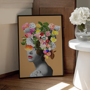 Tablou înramat „Floral portrait” de Frida Floral Studio