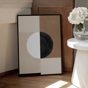 Tablou înramat „Geometric Shapes with a Central Circle” de Elena Ristova