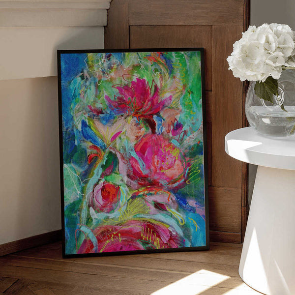 Tablou înramat „Vibrant Petal Symphony” de Dorothy Fagan