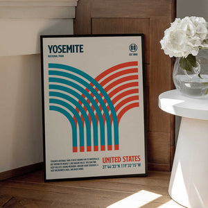 Tablou înramat „Yosemite National Park Travel Poster” de Retrodrome