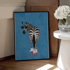 Tablou înramat „Rollerskating Zebra blue” de Sarah Manovski