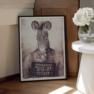 Tablou înramat „Zebra Mugshot Mystery” de Mike Koubou