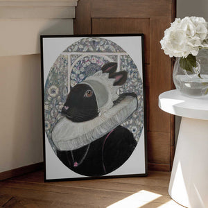 Tablou înramat „Regal Rabbit Portrait” de Karenina Fabrizzi