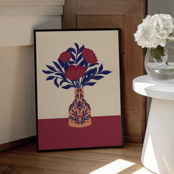 Tablou înramat „Burgundy Poppies In a Vase” de Angela Minca