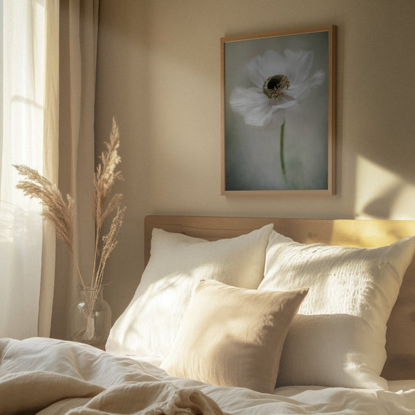 Tablou înramat „Single White” de Jacky Parker