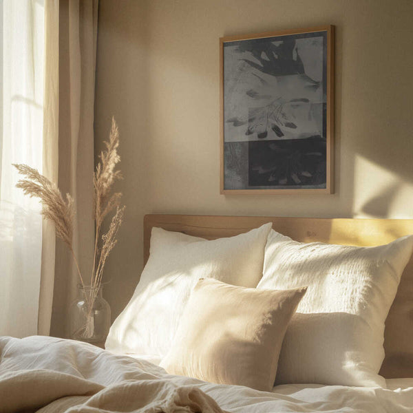 Tablou înramat „Whispering Leaves – Abstract Pattern in Taupe and White” de Dina Dankers