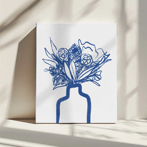 Tablou canvas „Blue Vase Bouquet” de Athene Fritsch
