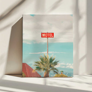 Tablou canvas „This Motel is for the Birds” de Tom Windeknecht