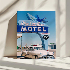 Tablou canvas „Blue Swallow Motel” de Bethany Young