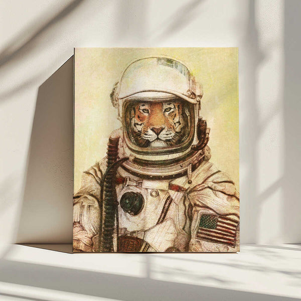 Tablou canvas „Tiger In A Vintage Astronaut Suit” de Mike Koubou