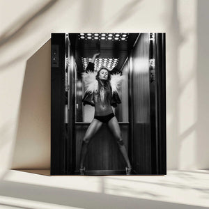 Tablou canvas „Elevator” de Martin Krystynek MQEP