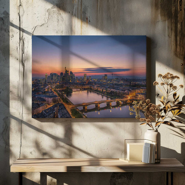 Tablou canvas „Frankfurt Skyline at sunset” de Robin Oelschlegel
