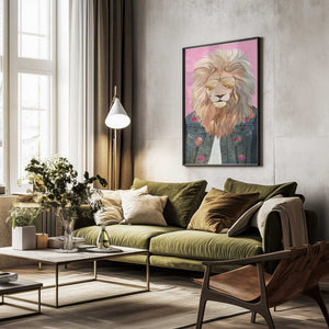 Tablou înramat „Golden fashion lion 1” de Sarah Manovski