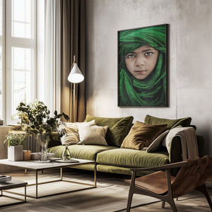 Tablou înramat „Green Boy” de Saeed Dhahi