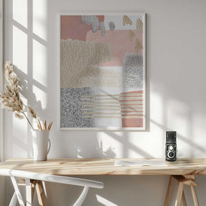Tablou înramat „Delicate Pink-3” de Sally Ann Moss