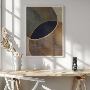 Tablou înramat „Abstract Circles With Gold 1” de Bilge Paksoylu