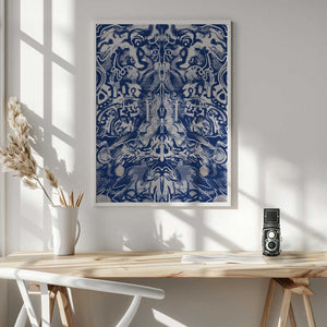 Tablou înramat „Symmetrical Blue and White Pattern” de Little Dean