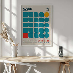 Tablou înramat „Glacier National Park Travel Poster” de Retrodrome
