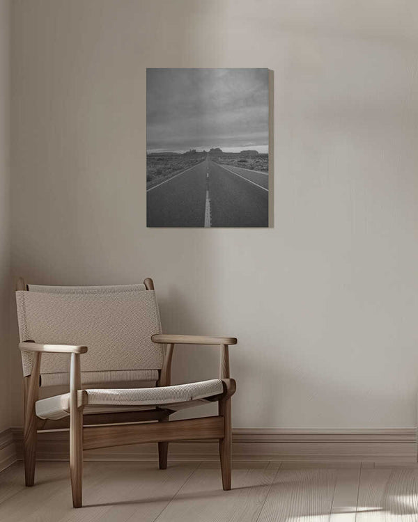 Tablou canvas „Monochrome Monument Valley II” de Bethany Young