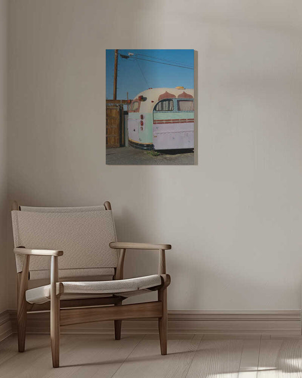 Tablou canvas „Joshua Tree Bus” de Bethany Young