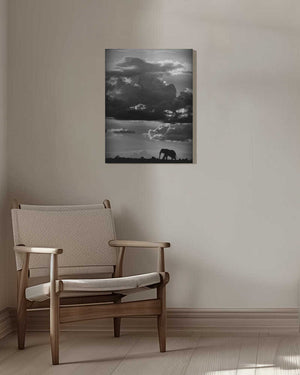 Tablou canvas „He walks under an African Sky” de WildPhotoArt