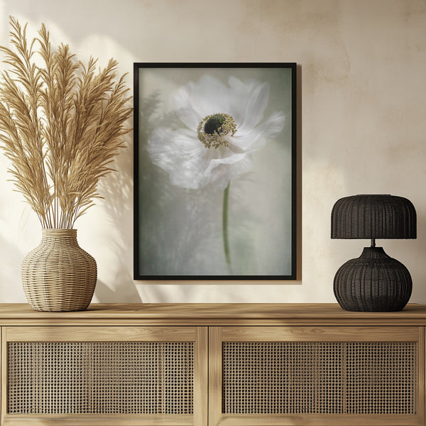 Tablou înramat „Single White” de Jacky Parker