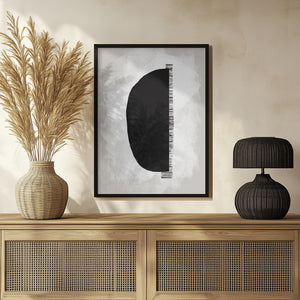 Tablou înramat „Black Shape Against A Textured White Background” de uplusmestudio