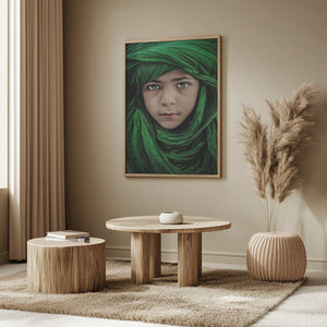 Tablou înramat „Green Boy” de Saeed Dhahi