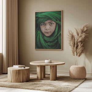 Tablou înramat „Green Boy” de Saeed Dhahi