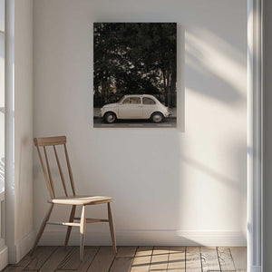 Tablou canvas „Little Car in Paris” de Pictufy Studio III