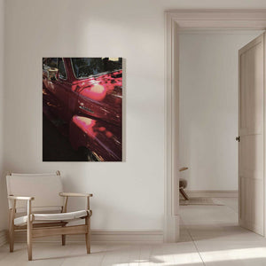 Tablou canvas „Crimson Classic Ride” de Shot by Clint